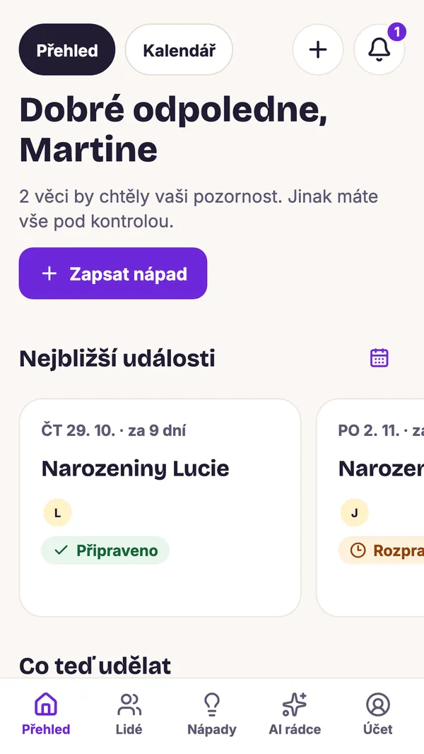 Přehled v aplikaci GiftWeGo: nejbližší narozeniny a svátky, stav dárků a tlačítko Zapsat nápad