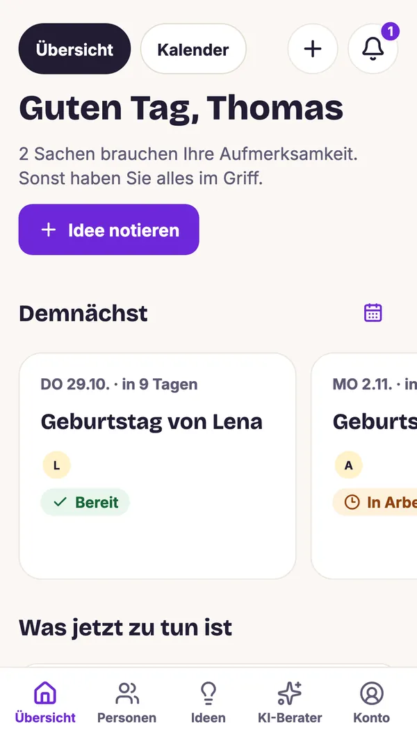 Übersicht in der GiftWeGo-App: nächste Geburtstage und Namenstage, Geschenkstatus und die Schaltfläche Idee notieren